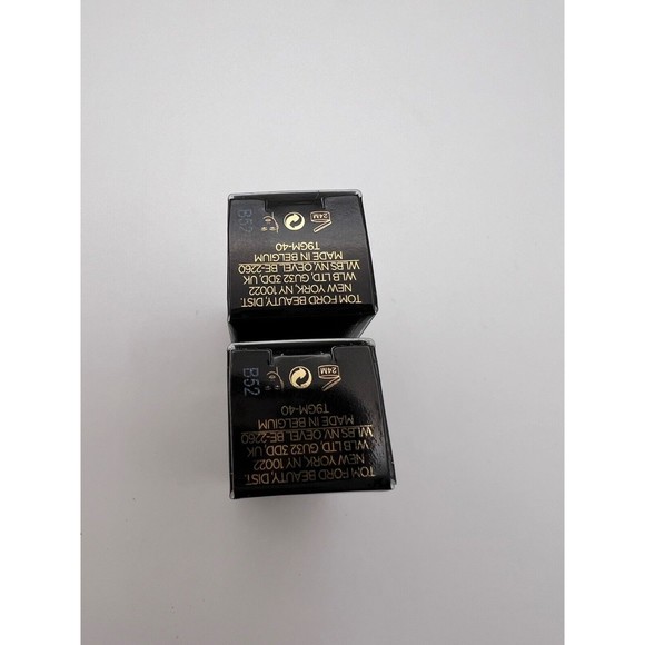 2 Tom Ford Traceless Soft Matte Primer - Set Of 2 Travel Size x 0.13 Oz - Picture 3 of 4